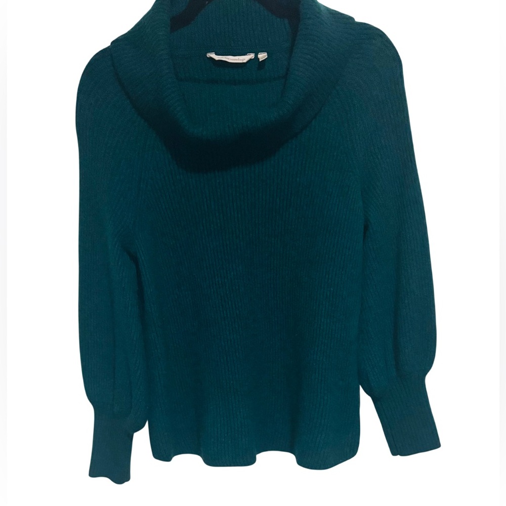 Soft Surroundings Deep Teal Cowl Neck Women’s Sweater
Sz L, 100% Cashmere. NWOT
